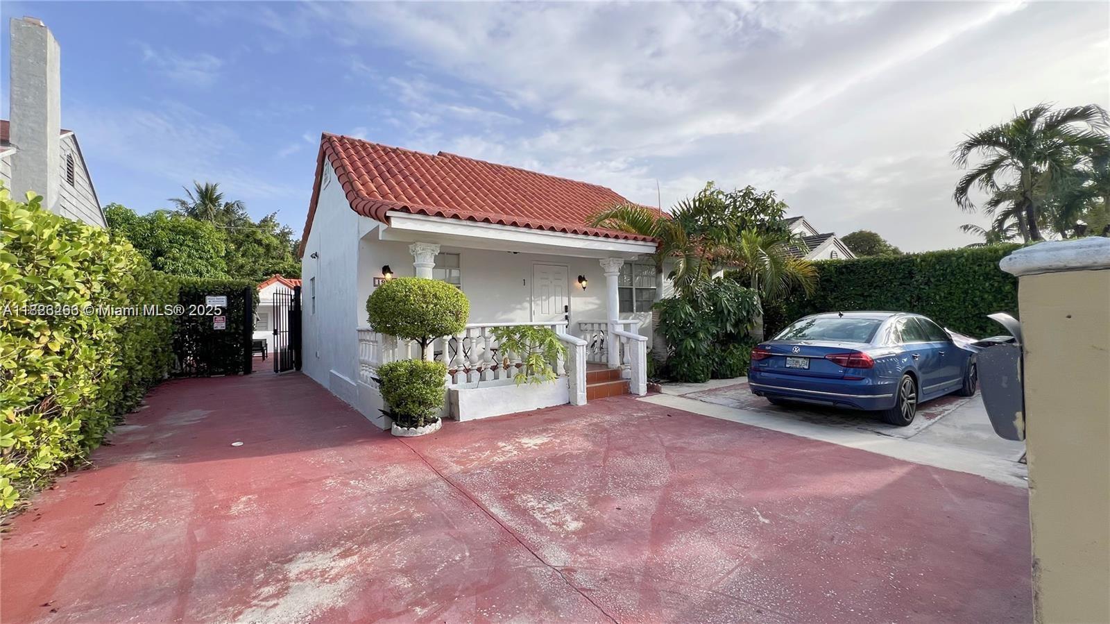 1950 SW 5th St 4