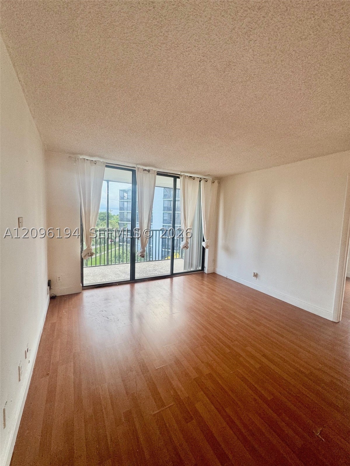 3475 N Country Club Dr 601