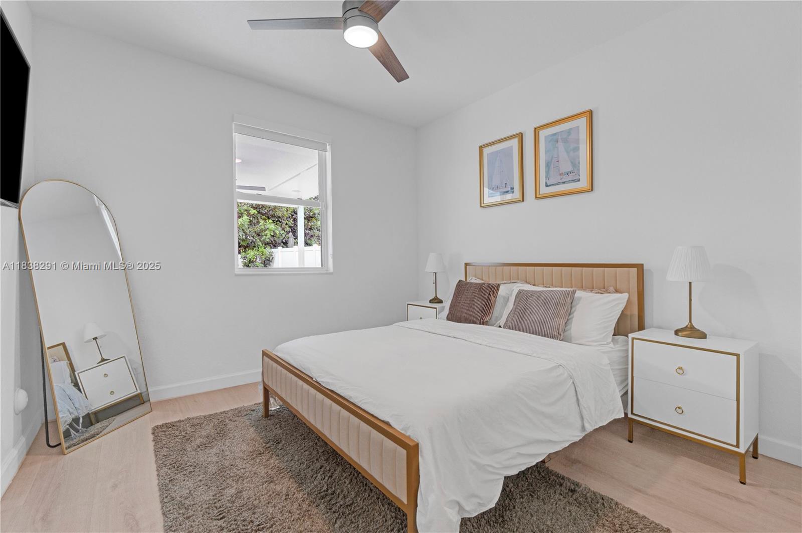 KINGS GROVE - Residential