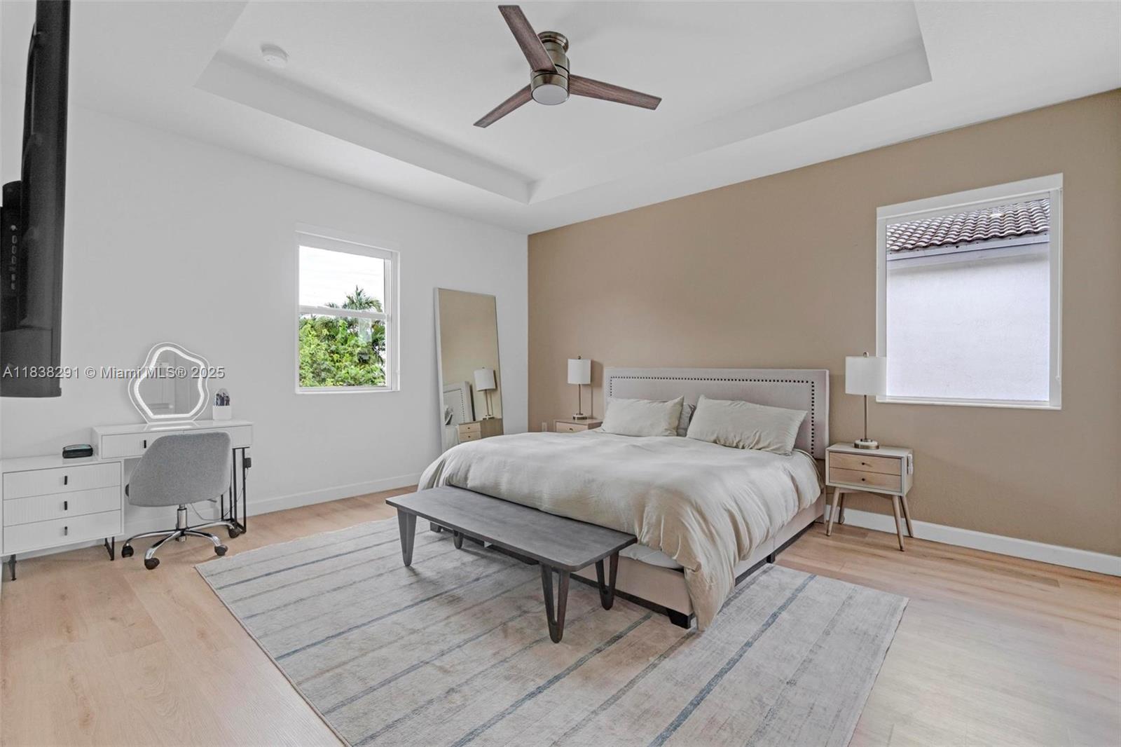 KINGS GROVE - Residential