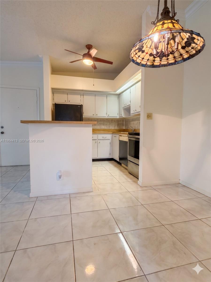 LAKES OF DELRAY - Residential
