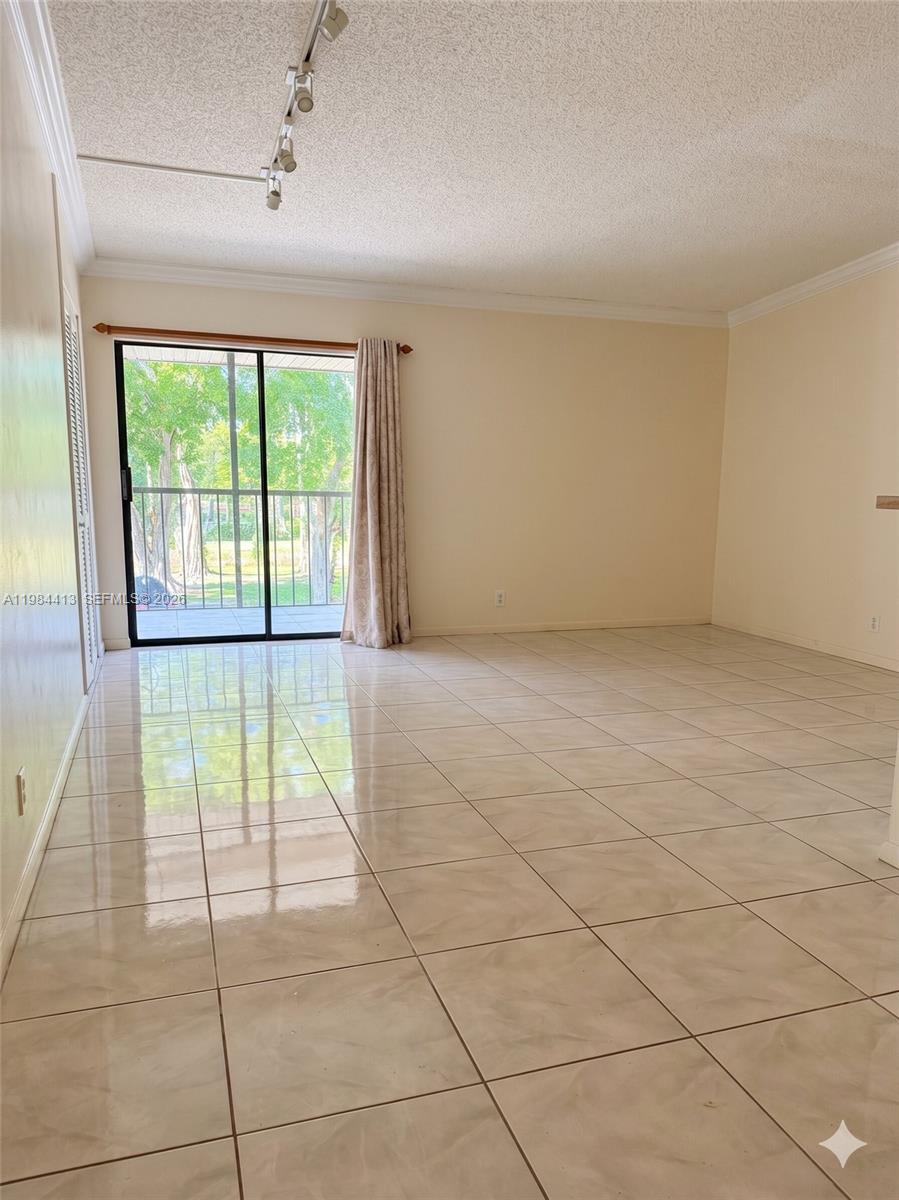 LAKES OF DELRAY - Residential
