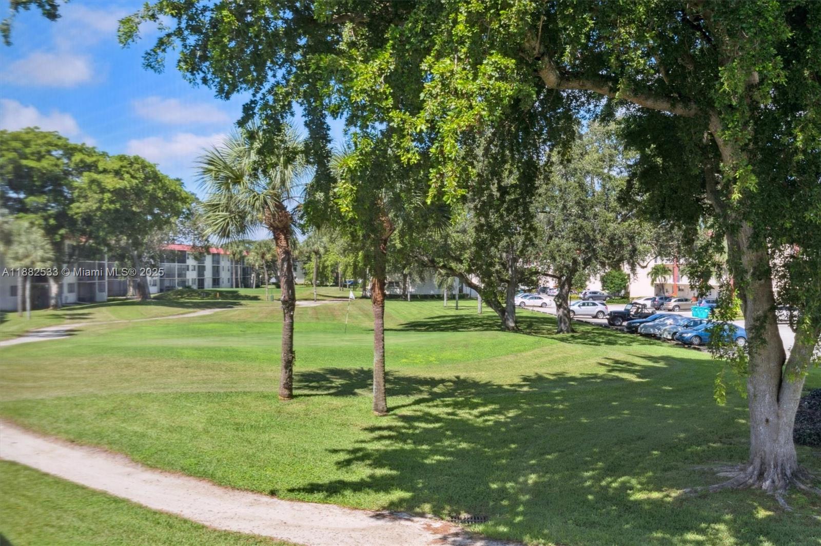 HOLLYBROOK GOLF AND Tennis - Residential