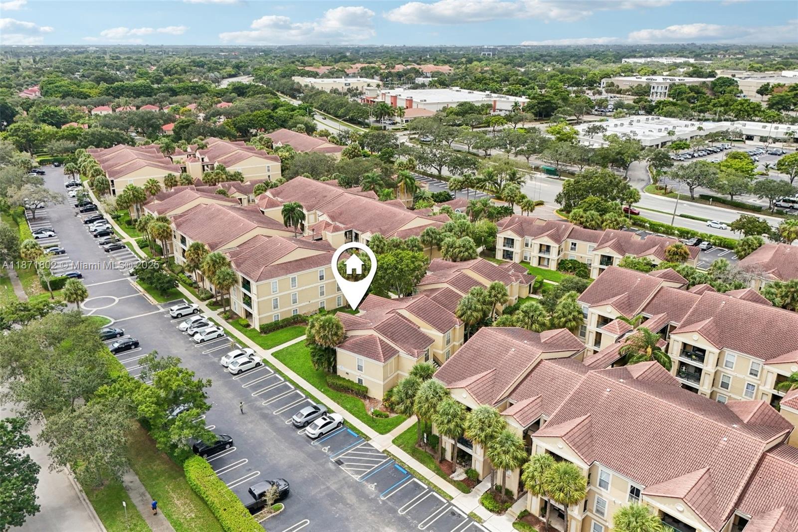 SAVANNAH AT RIVERSIDE CON - Residential