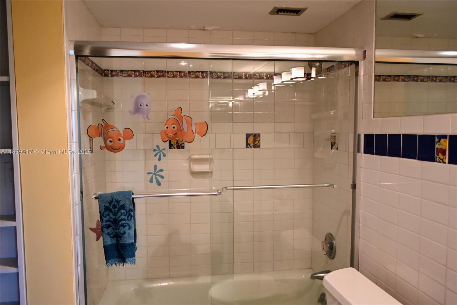 BAYVIEW TOWERS CONDO SOUT - Residential