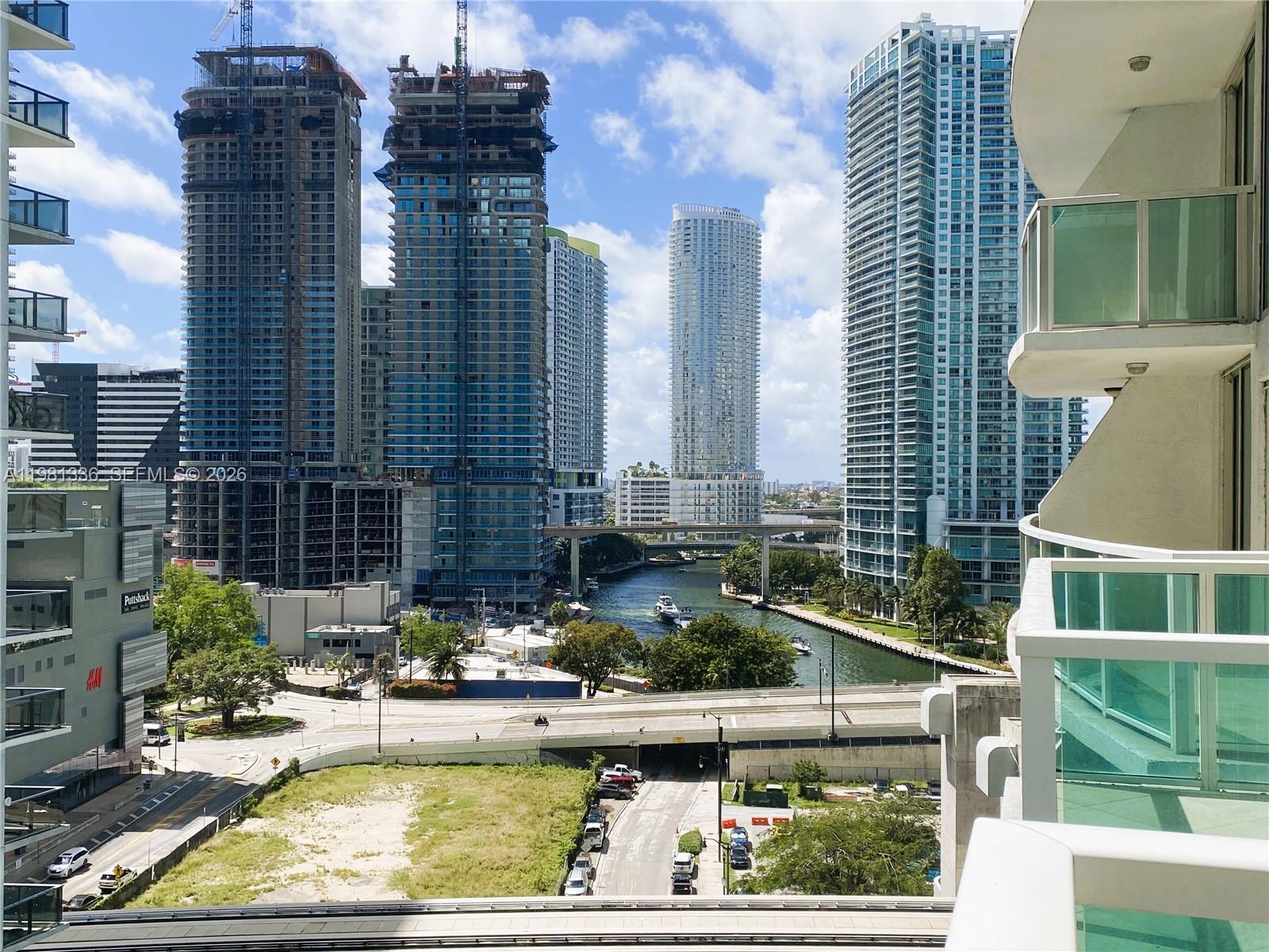 BRICKELL ON THE RIVER S - Residential Lease