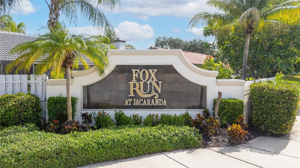 Photo of 10900 NW 18th Ct, Plantation, FL 33322 (MLS # A12028871)