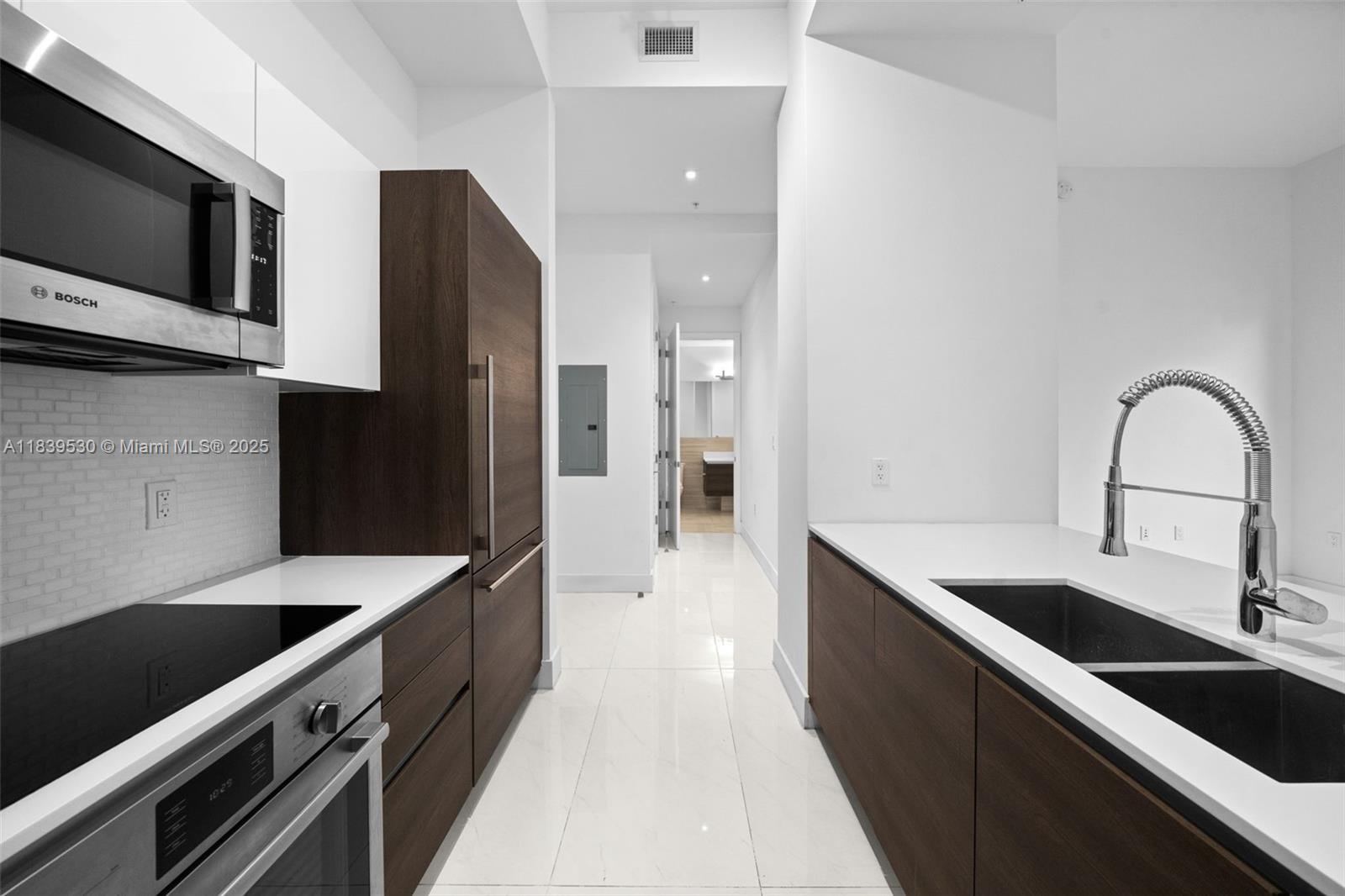 301 Altara Ave 205