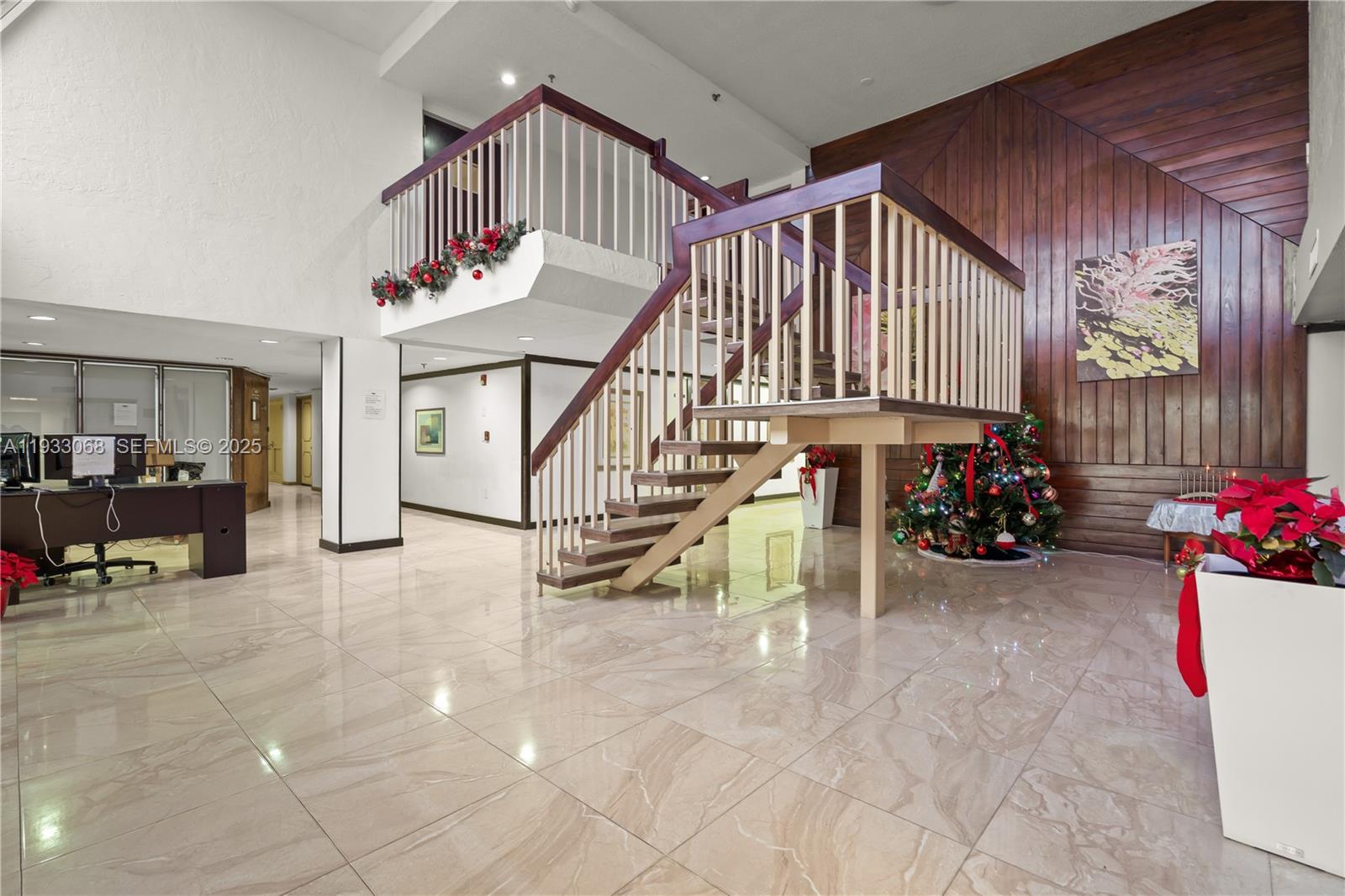 GREYNOLDS PARK CLUB CONDO - Residential