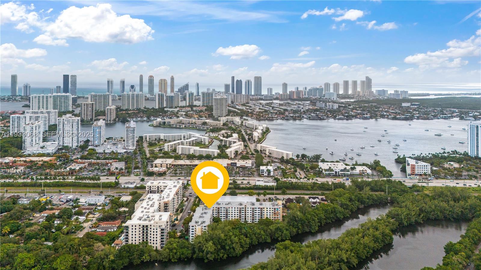 GREYNOLDS PARK CLUB CONDO - Residential