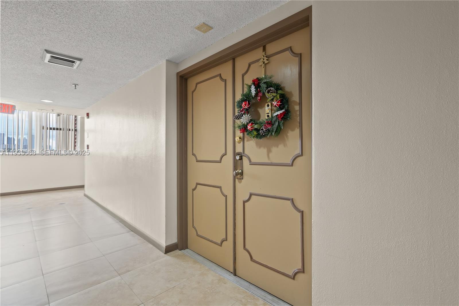 17890 W Dixie Hwy 614 Hwy 614