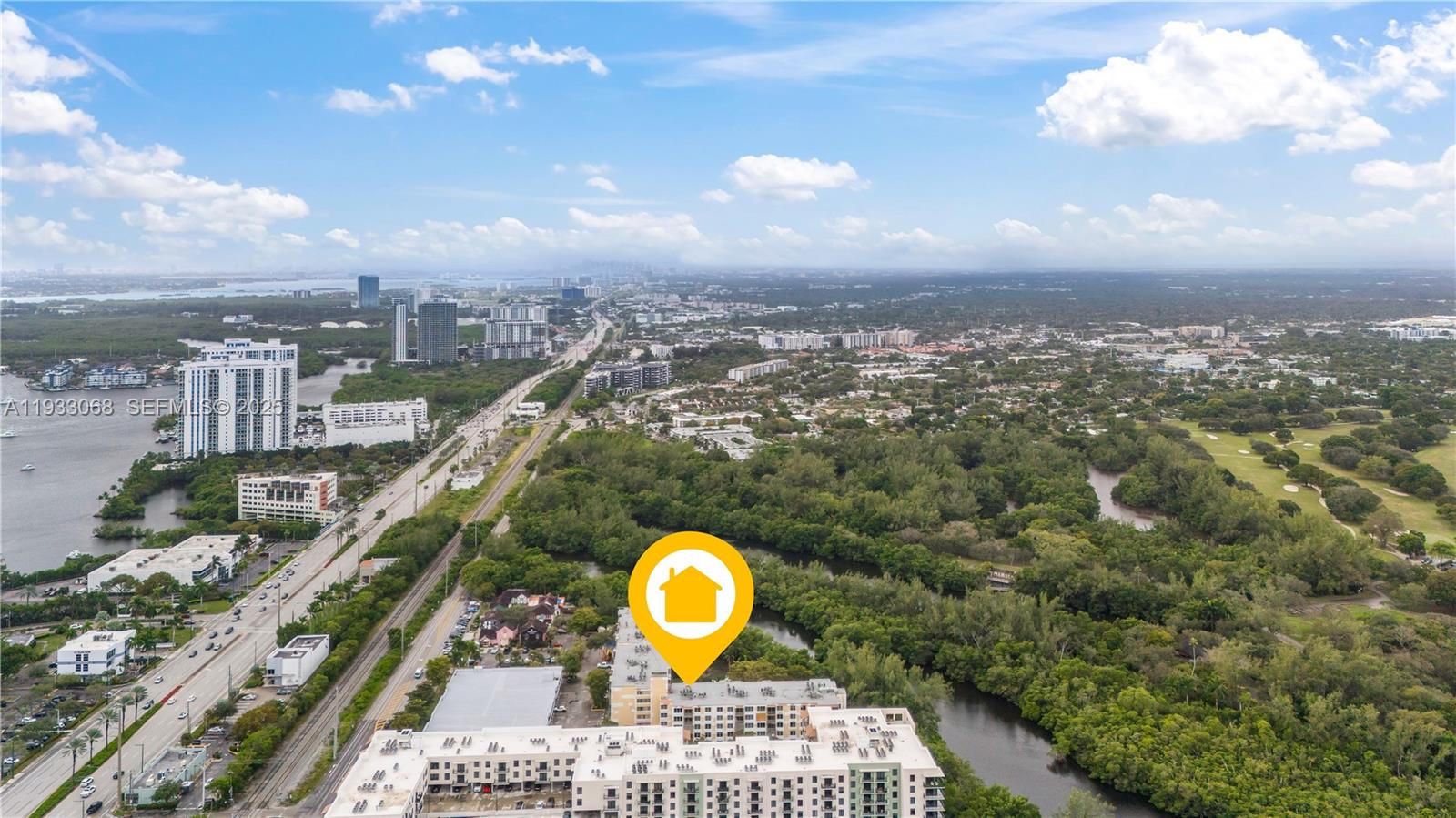 GREYNOLDS PARK CLUB CONDO - Residential