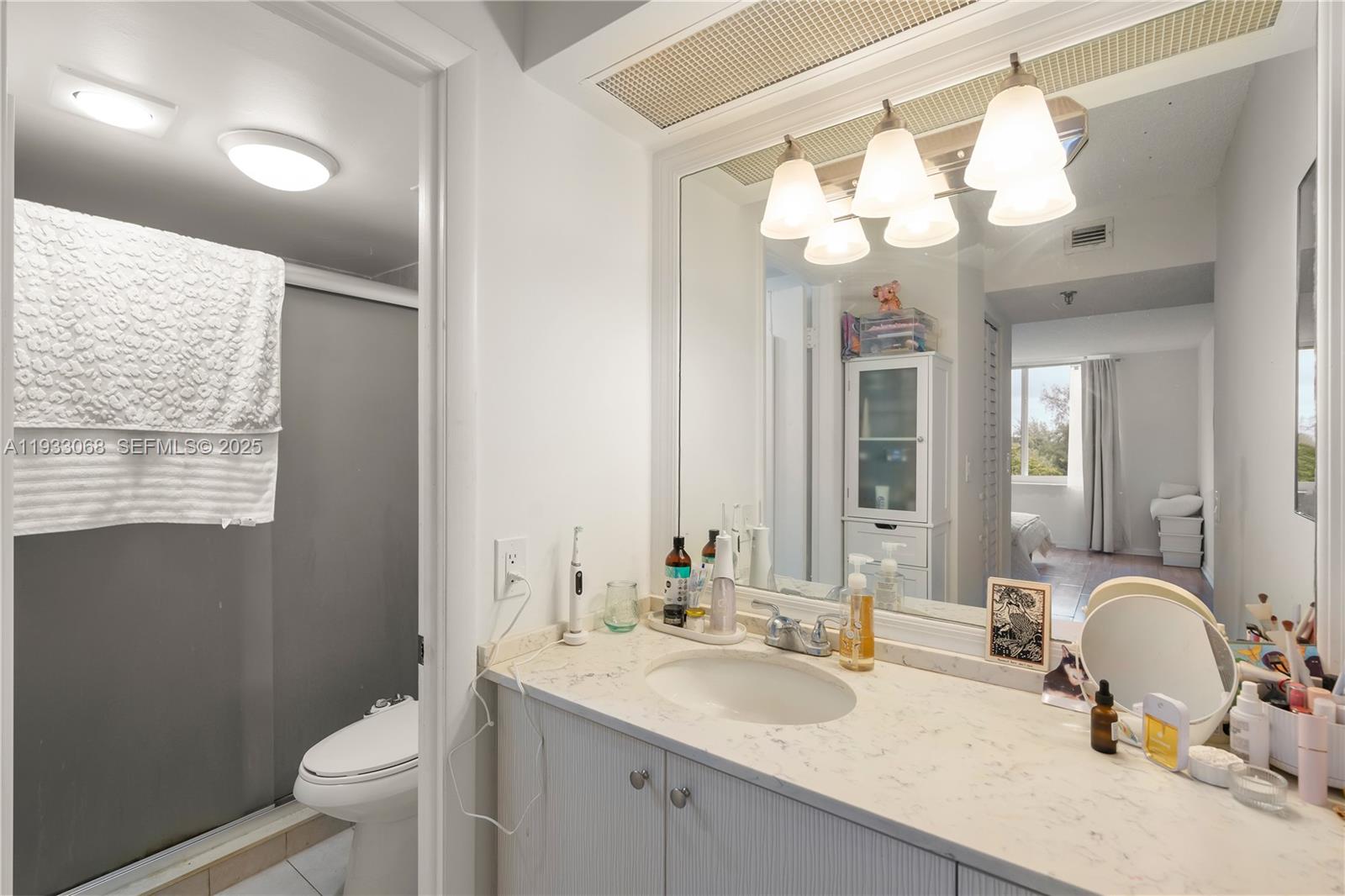 GREYNOLDS PARK CLUB CONDO - Residential