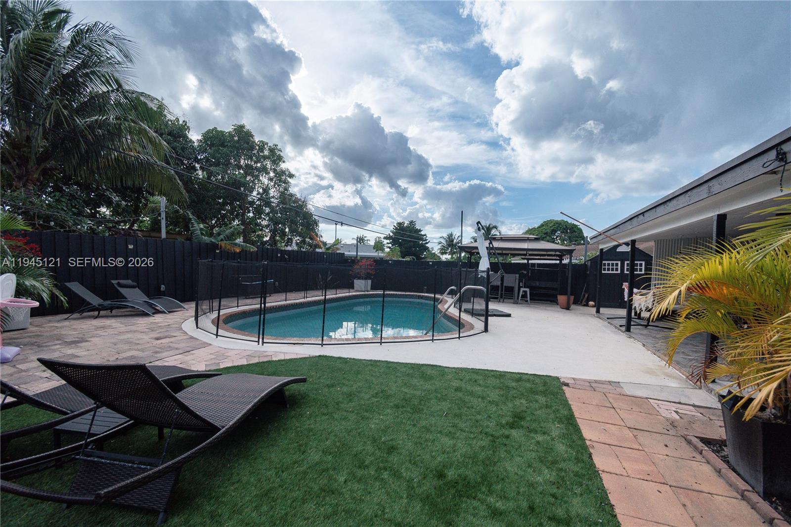 POMPANO HIGHLANDS 2ND ADD - Residential