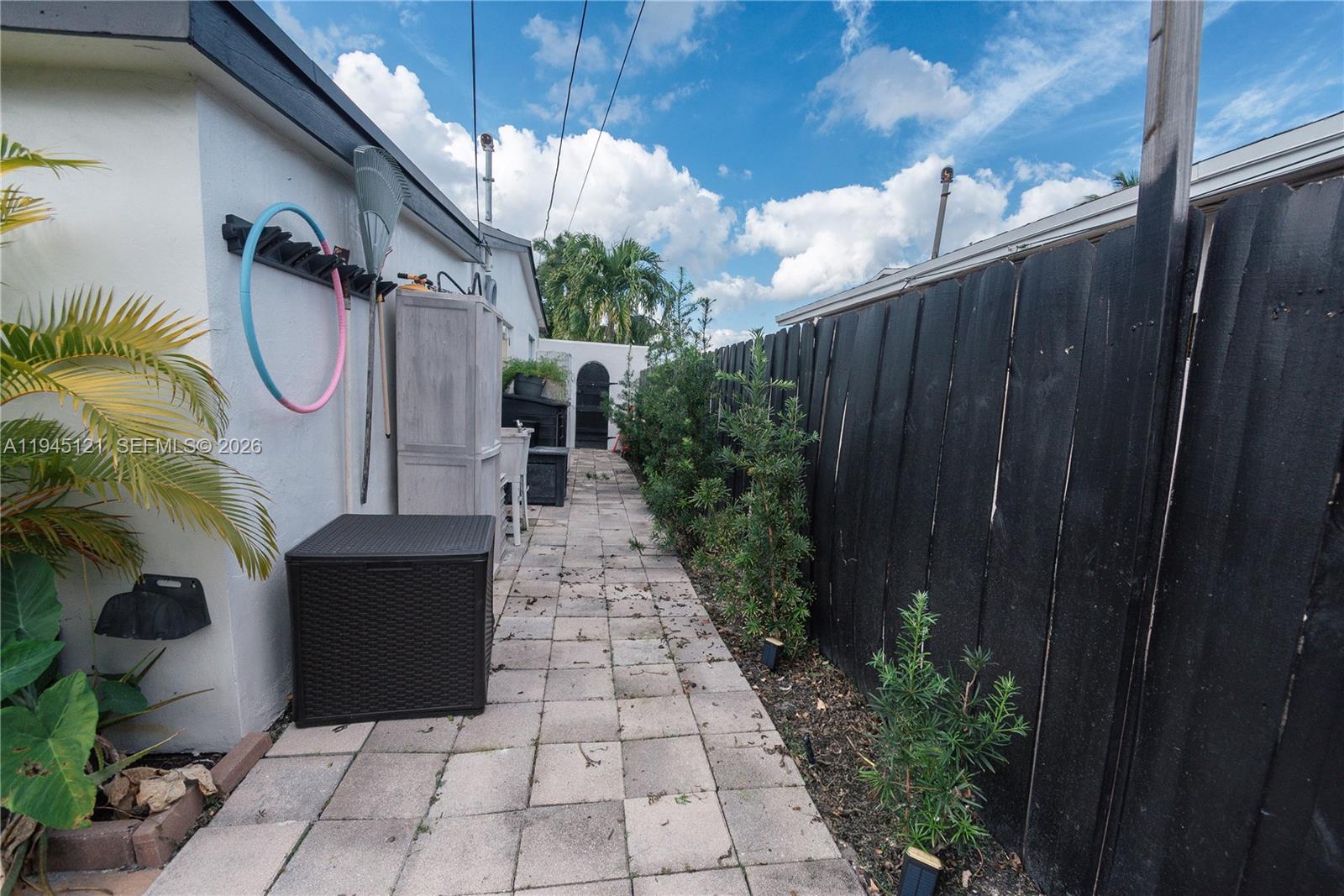 POMPANO HIGHLANDS 2ND ADD - Residential