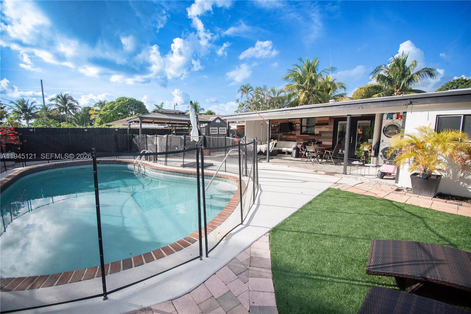 POMPANO HIGHLANDS 2ND ADD - Residential