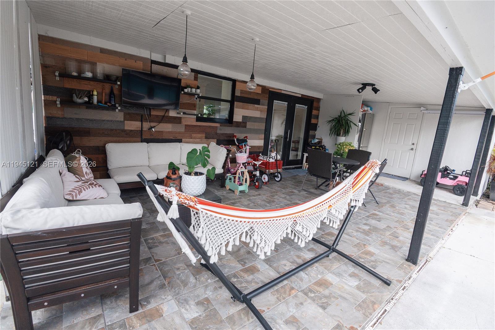 POMPANO HIGHLANDS 2ND ADD - Residential