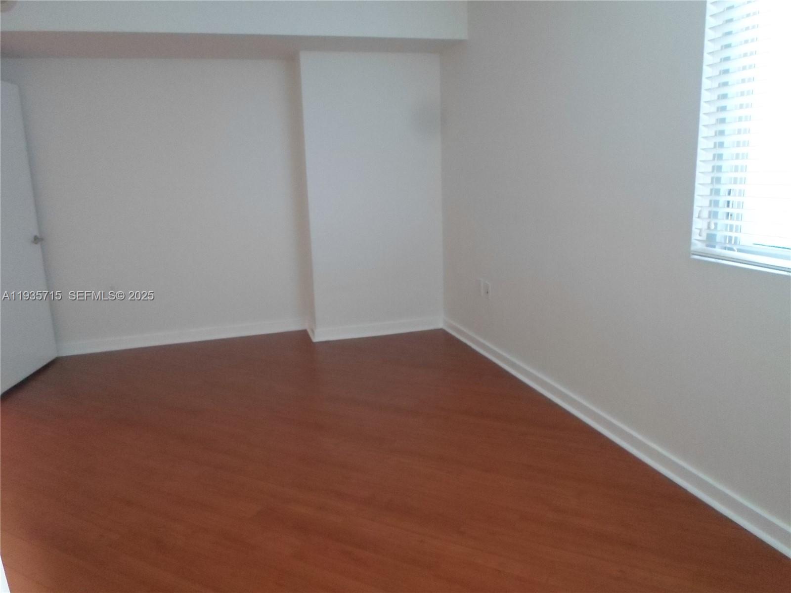 METROPOLIS II AT DADELAND - Residential