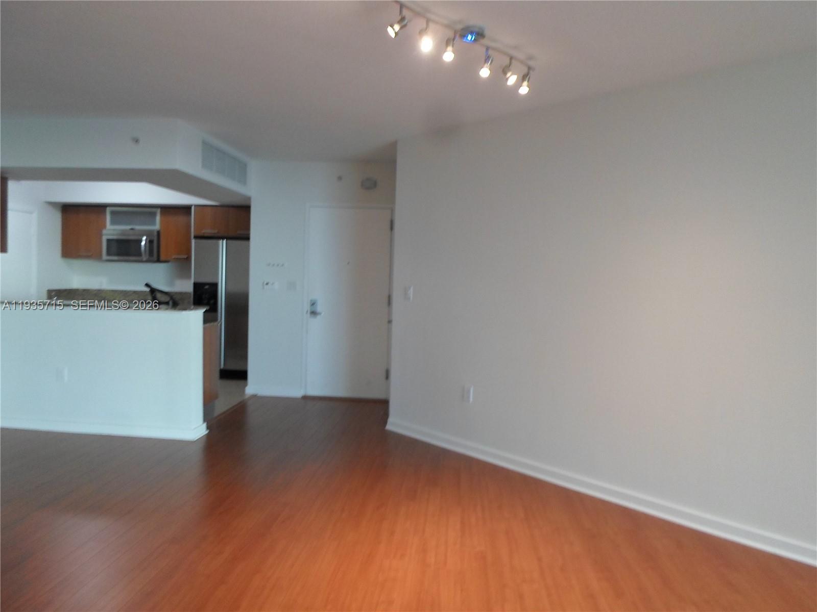 METROPOLIS II AT DADELAND - Residential