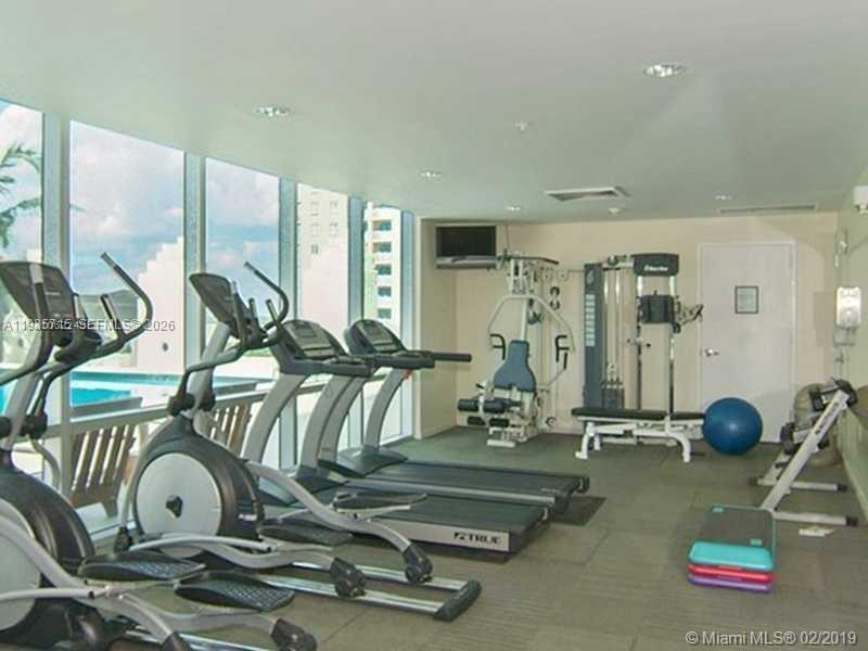 METROPOLIS II AT DADELAND - Residential