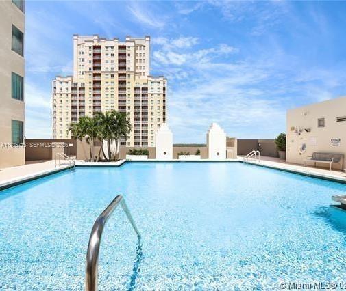 METROPOLIS II AT DADELAND - Residential