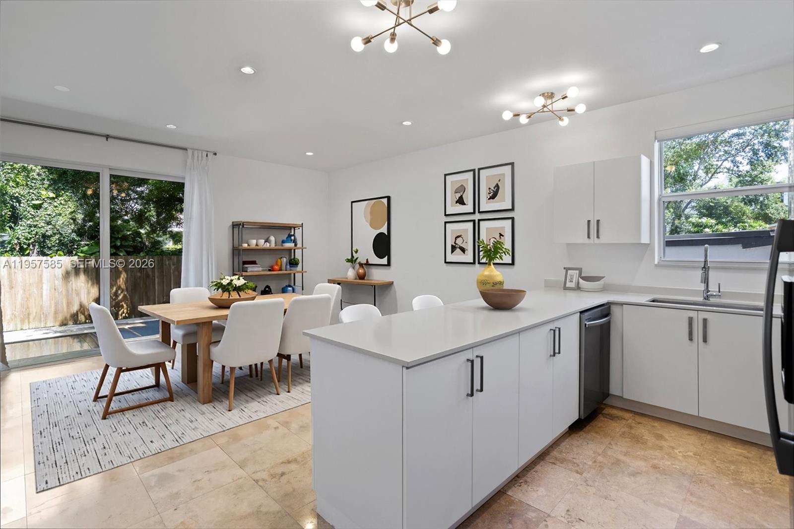 SILVER BLUFF GARDENS - Residential