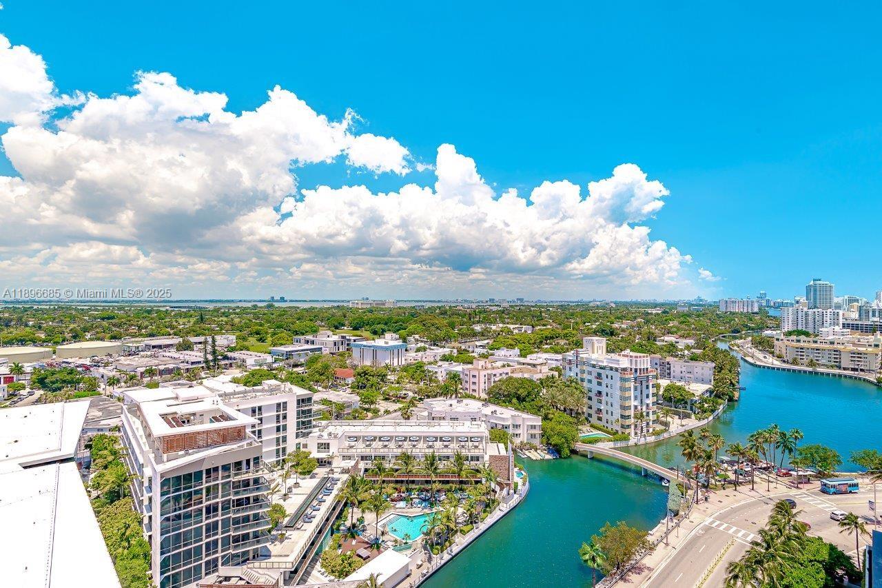 RONEY PALACE CONDO - Residential Lease