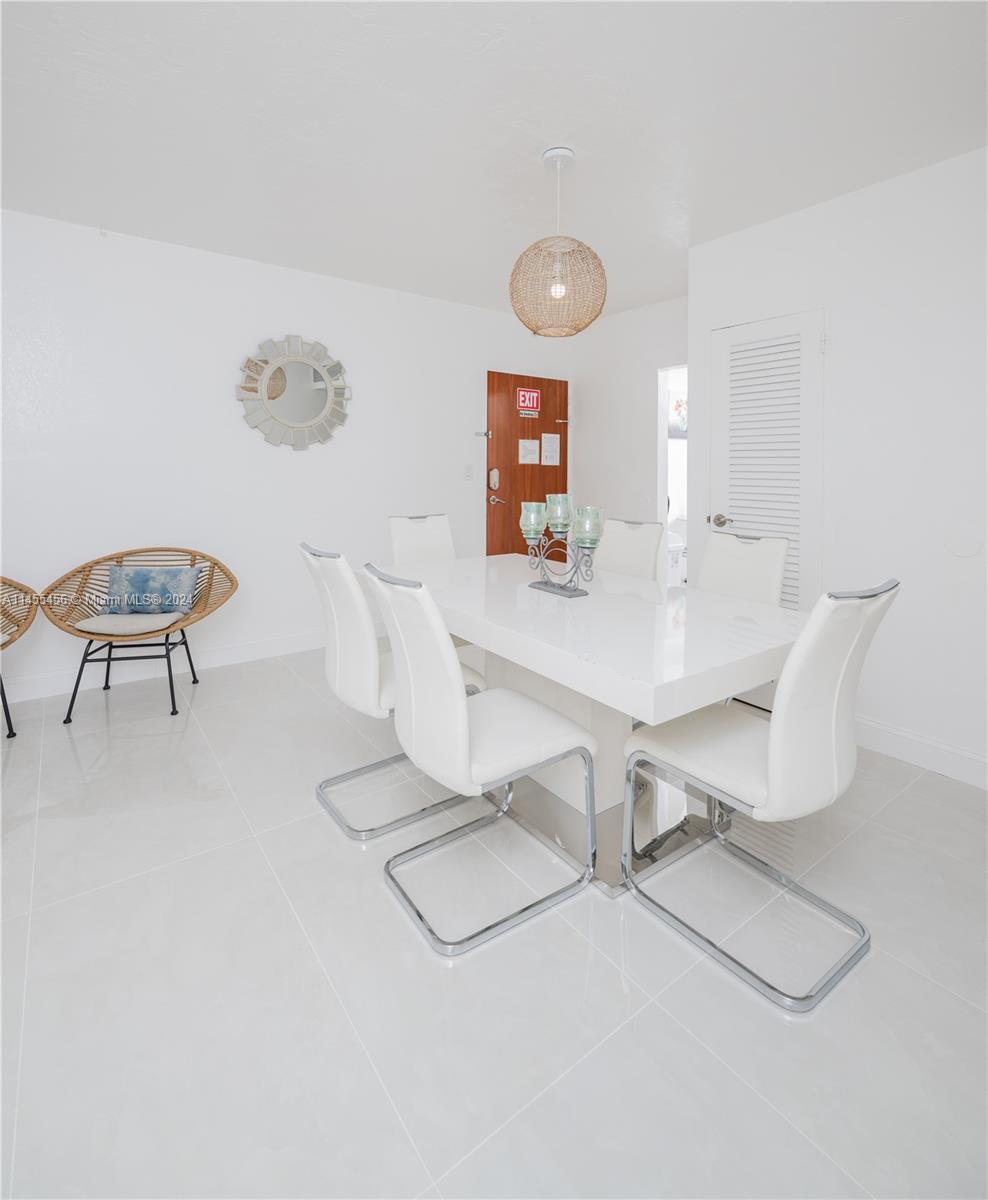 TIDES ON HOLLYWOOD BEACH - Residential Lease