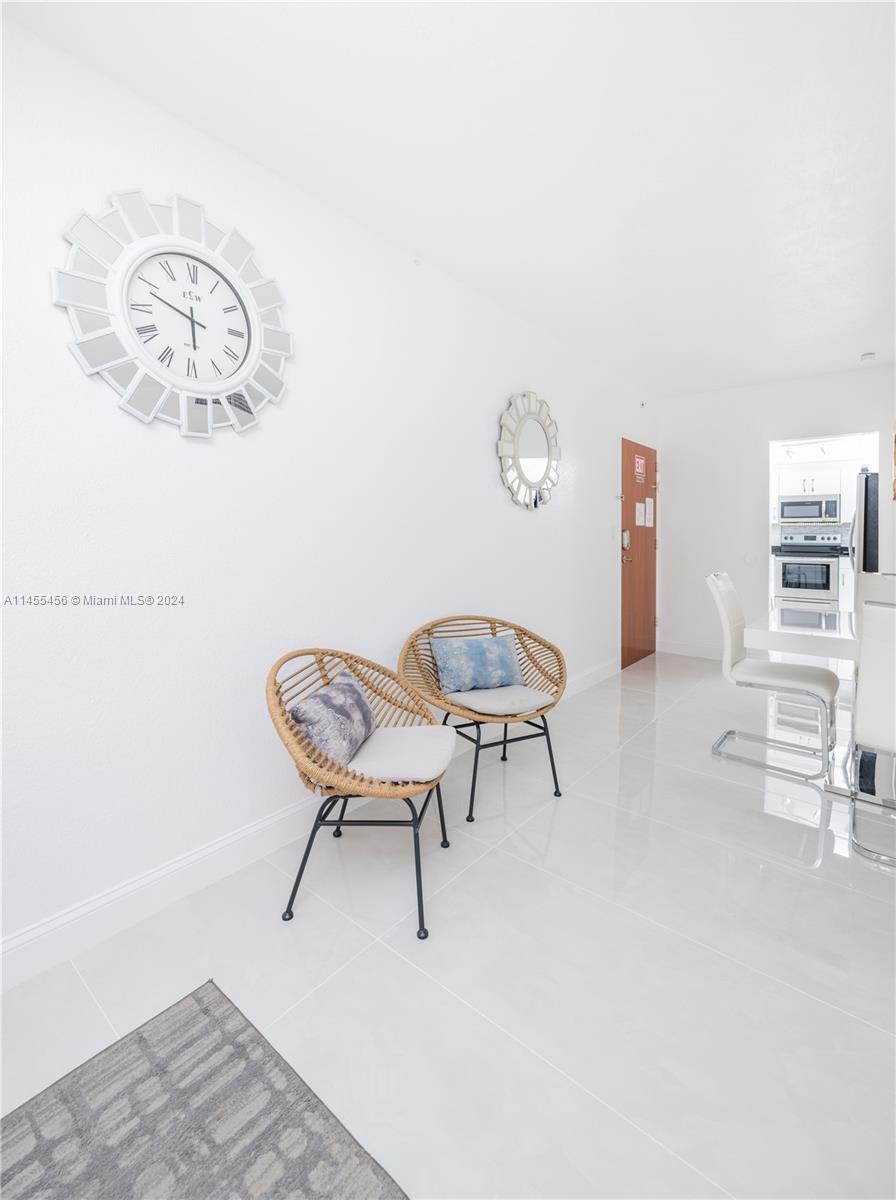 TIDES ON HOLLYWOOD BEACH - Residential Lease