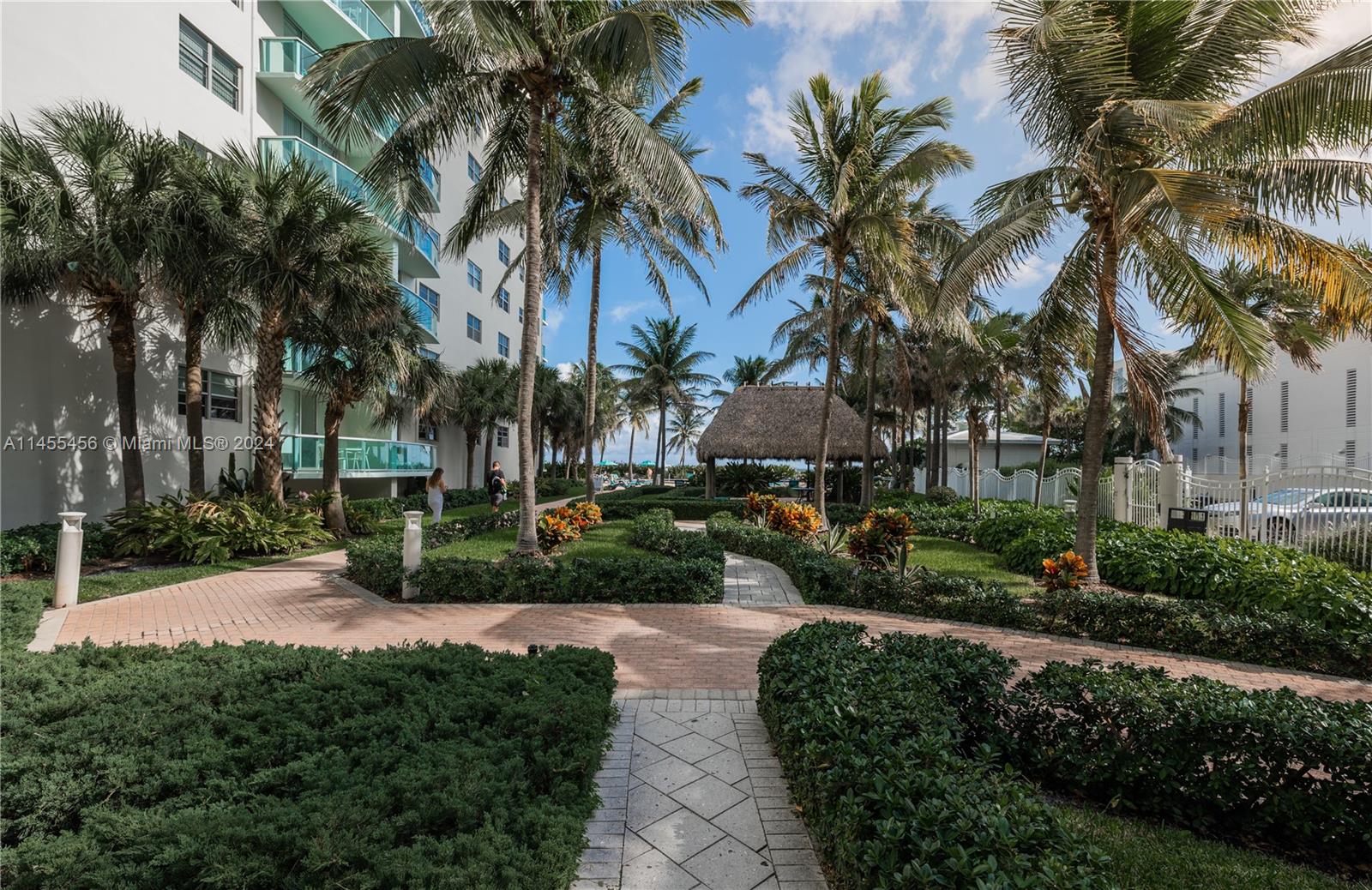 TIDES ON HOLLYWOOD BEACH - Residential Lease