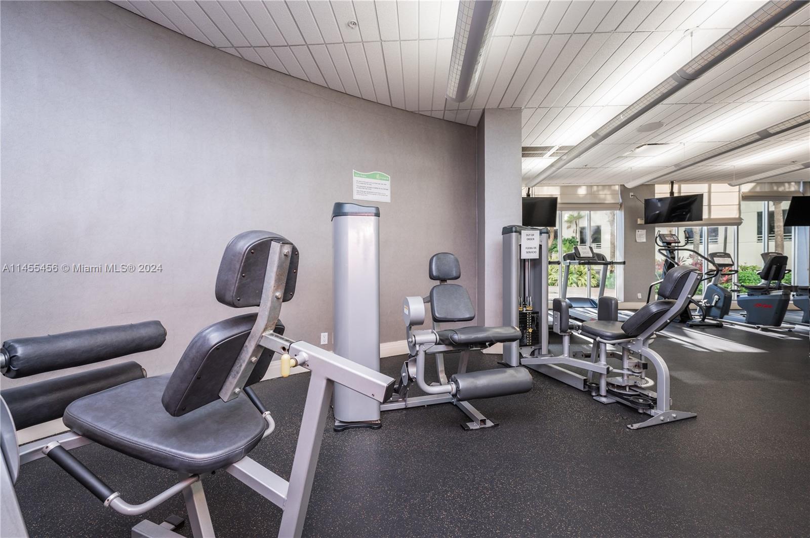 TIDES ON HOLLYWOOD BEACH - Residential Lease