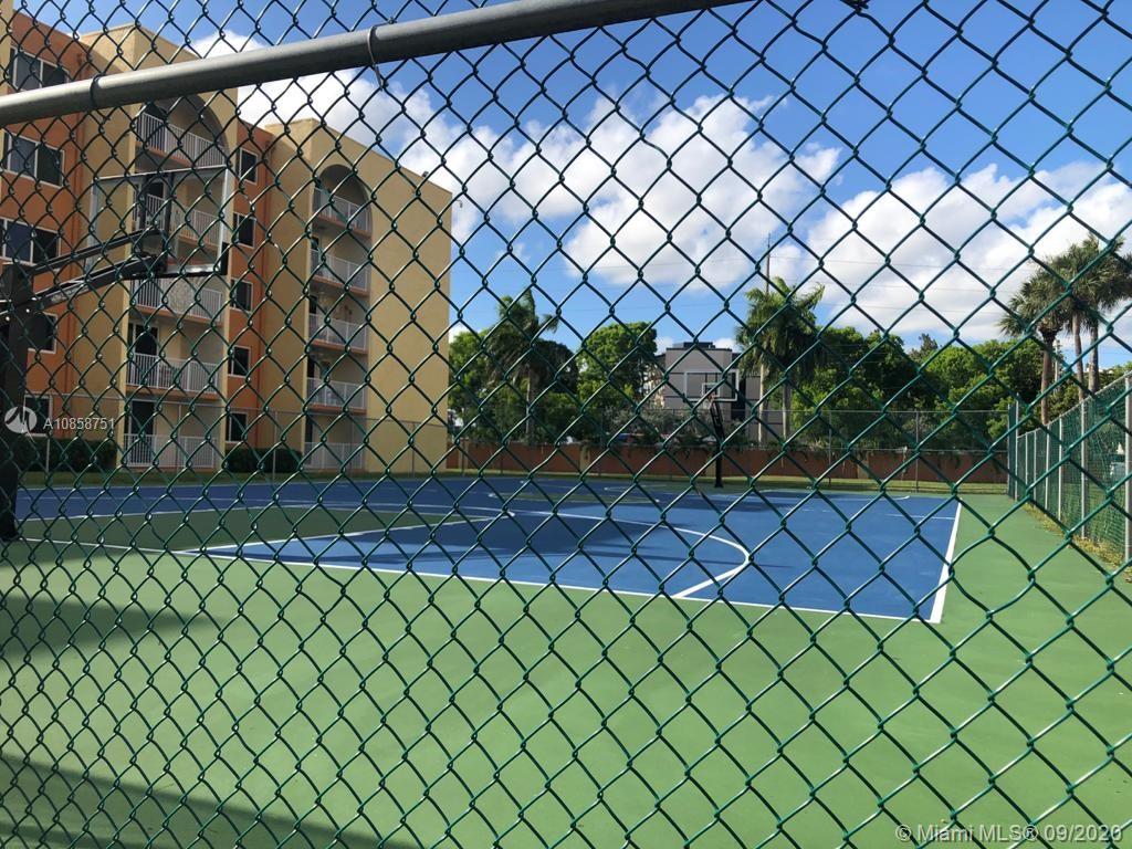 CORAL GATE WEST CONDO - Residential