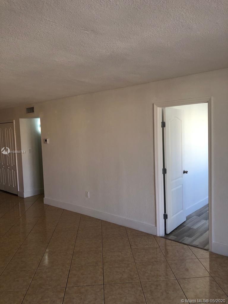 CORAL GATE WEST CONDO - Residential