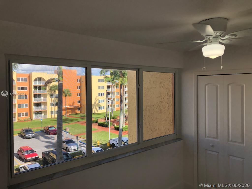 CORAL GATE WEST CONDO - Residential