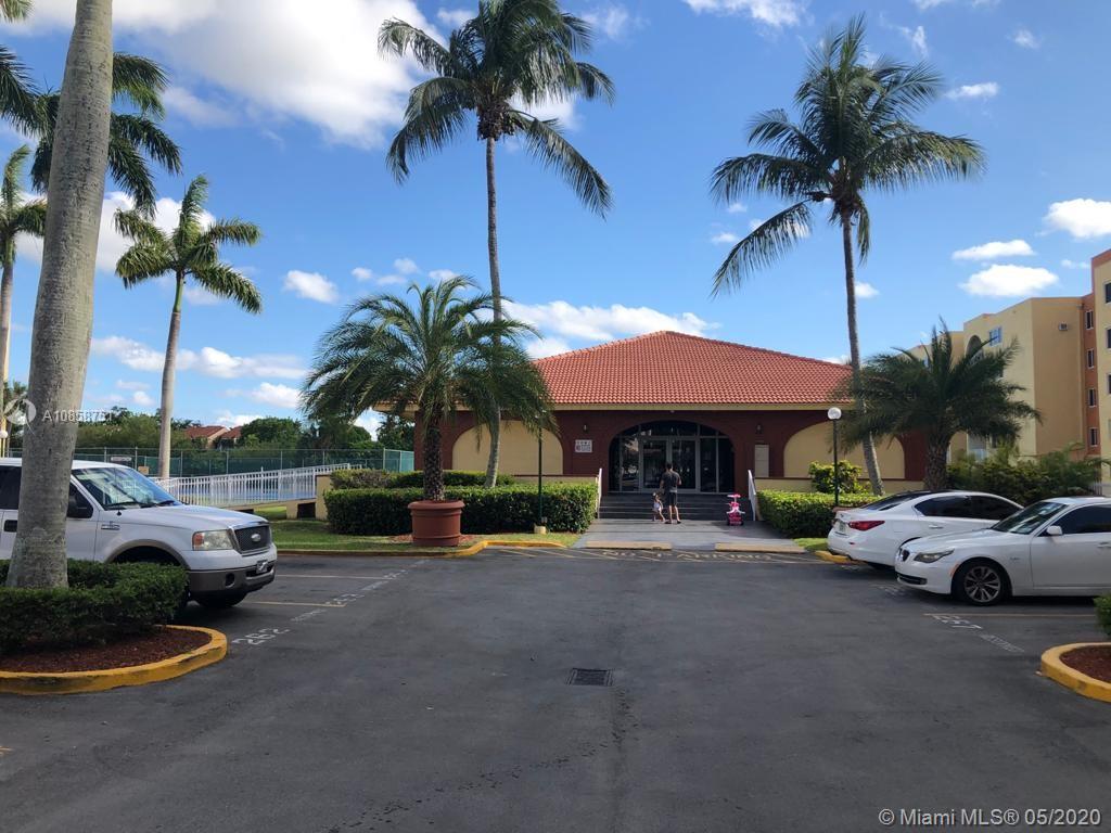 CORAL GATE WEST CONDO - Residential