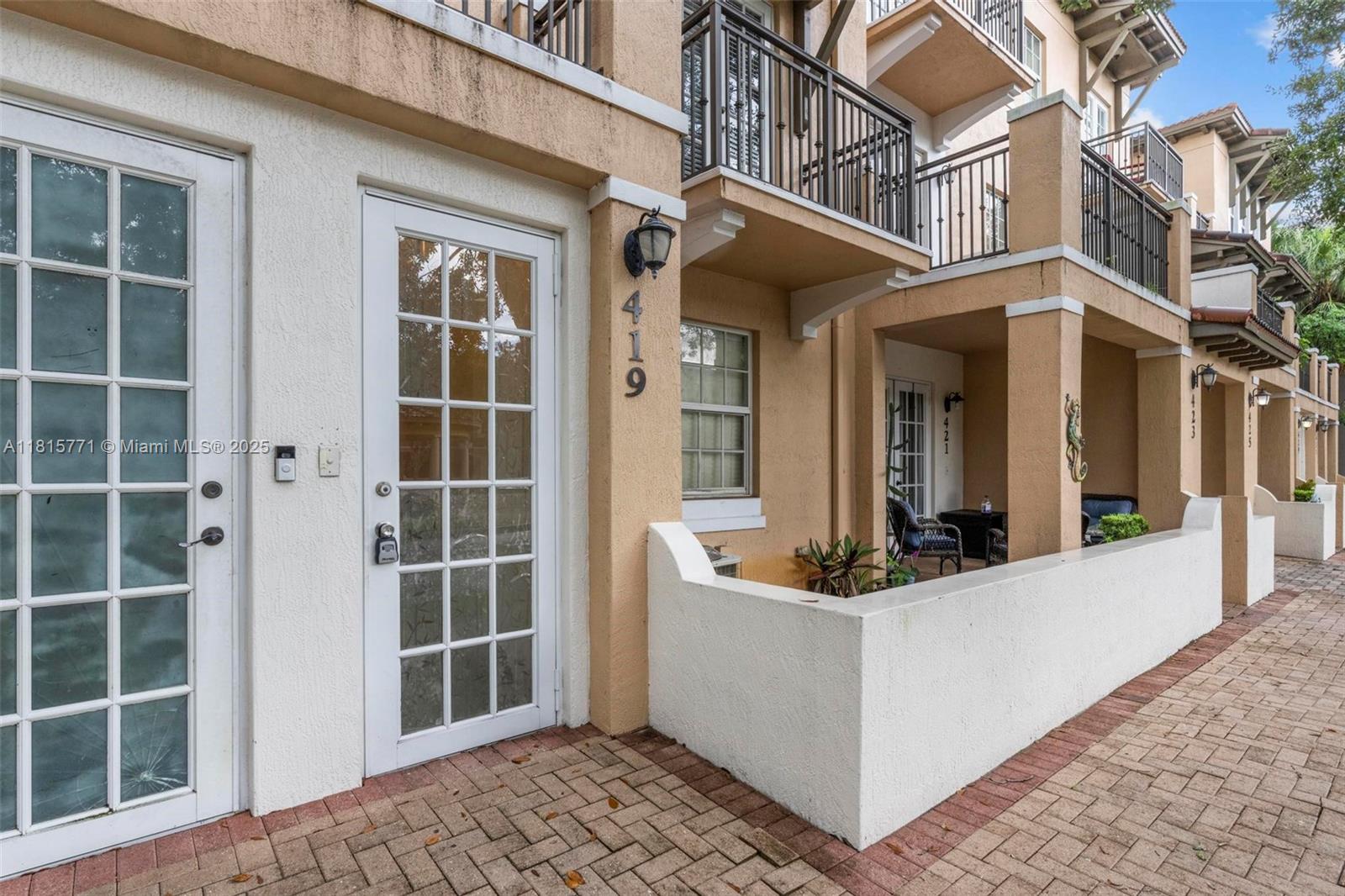419 SW 147th Ave 108