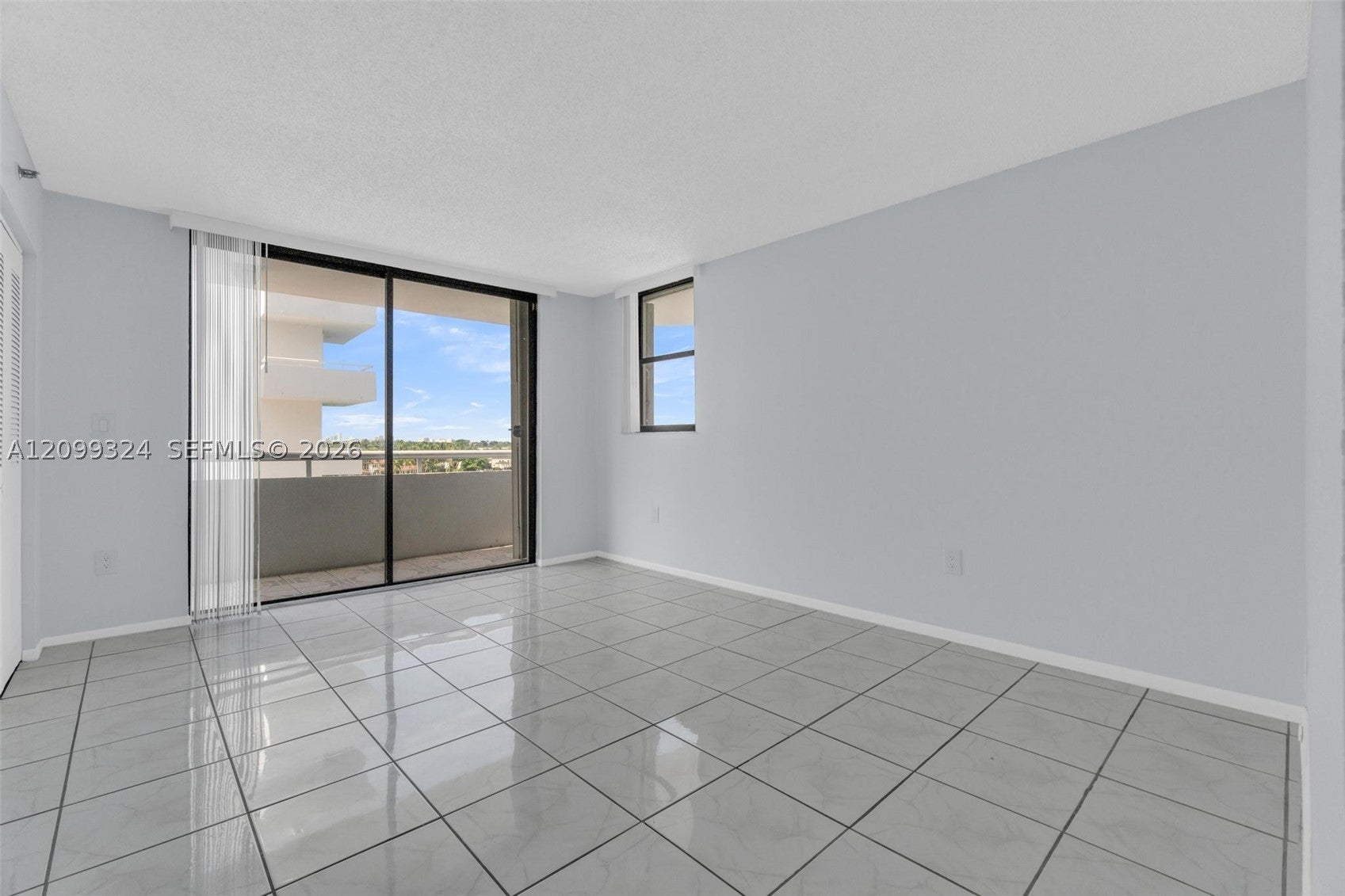 View photos, virtual tours, details... 6830 Indian Creek Dr 6D