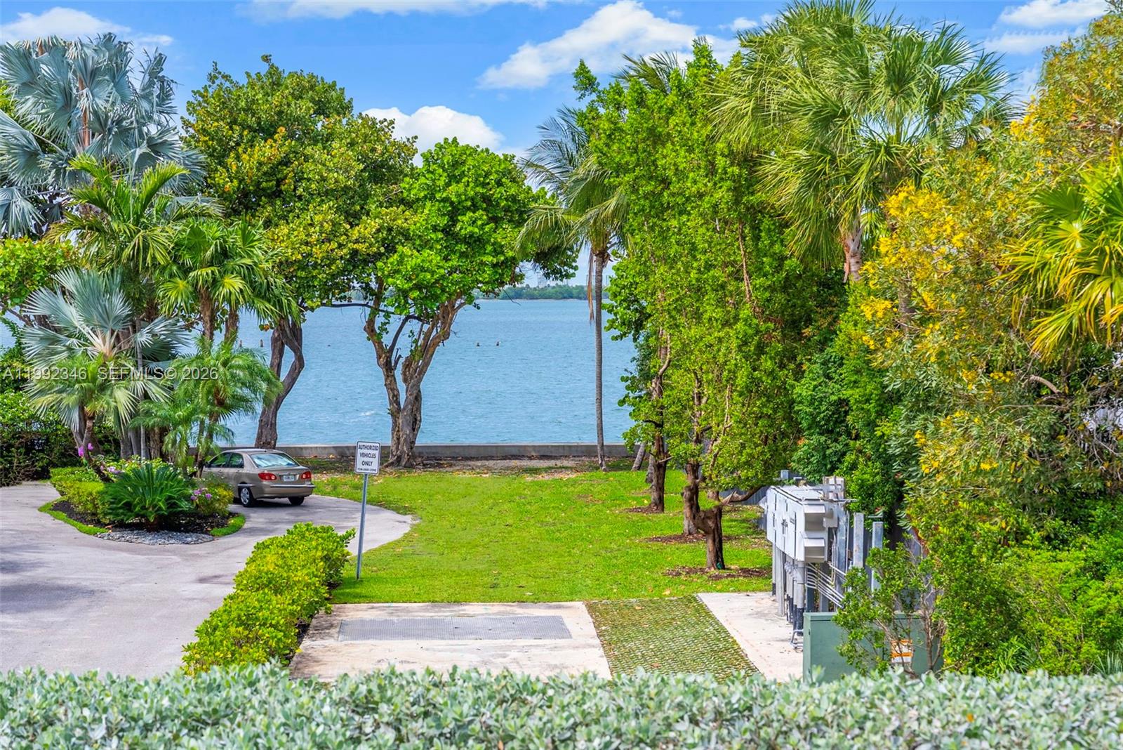 DI LIDO ISLAND - Residential