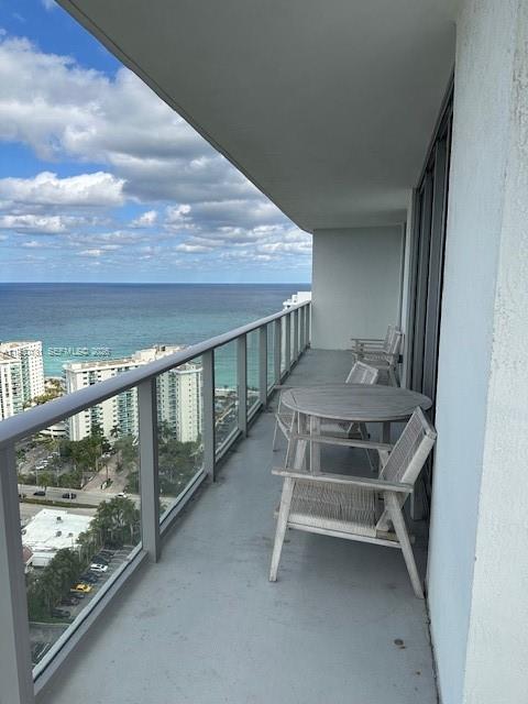 4010 SOUTH OCEAN CONDO - Residential