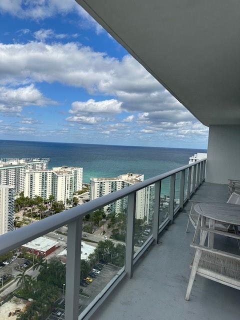4010 SOUTH OCEAN CONDO - Residential