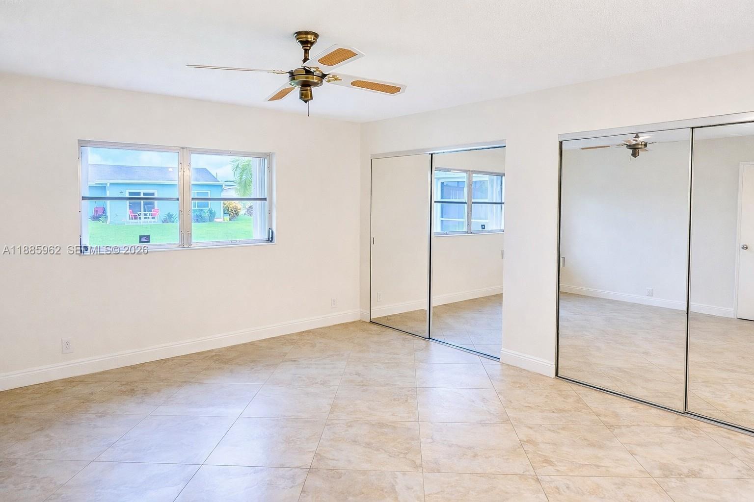 DELRAY VILLAS 4 - Residential