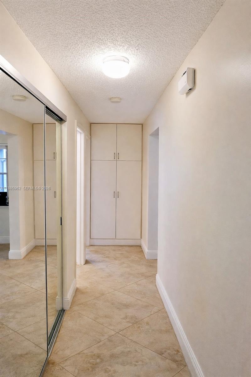 DELRAY VILLAS 4 - Residential