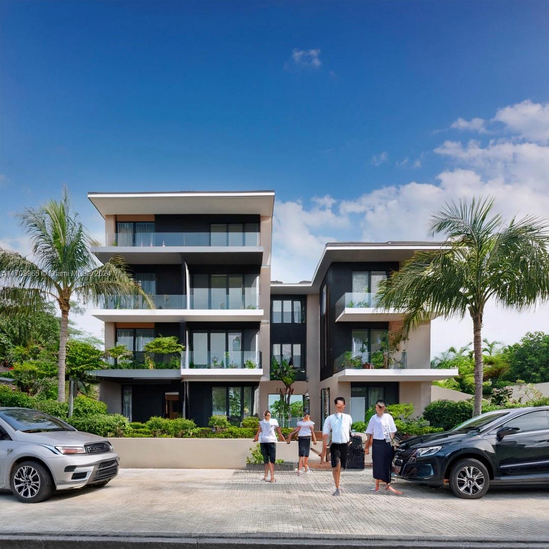 Property for Sale at 332 Nw 35th St, Miami, Broward County, Florida - Bedrooms: 4 
Bathrooms: 4  - $1,350,000