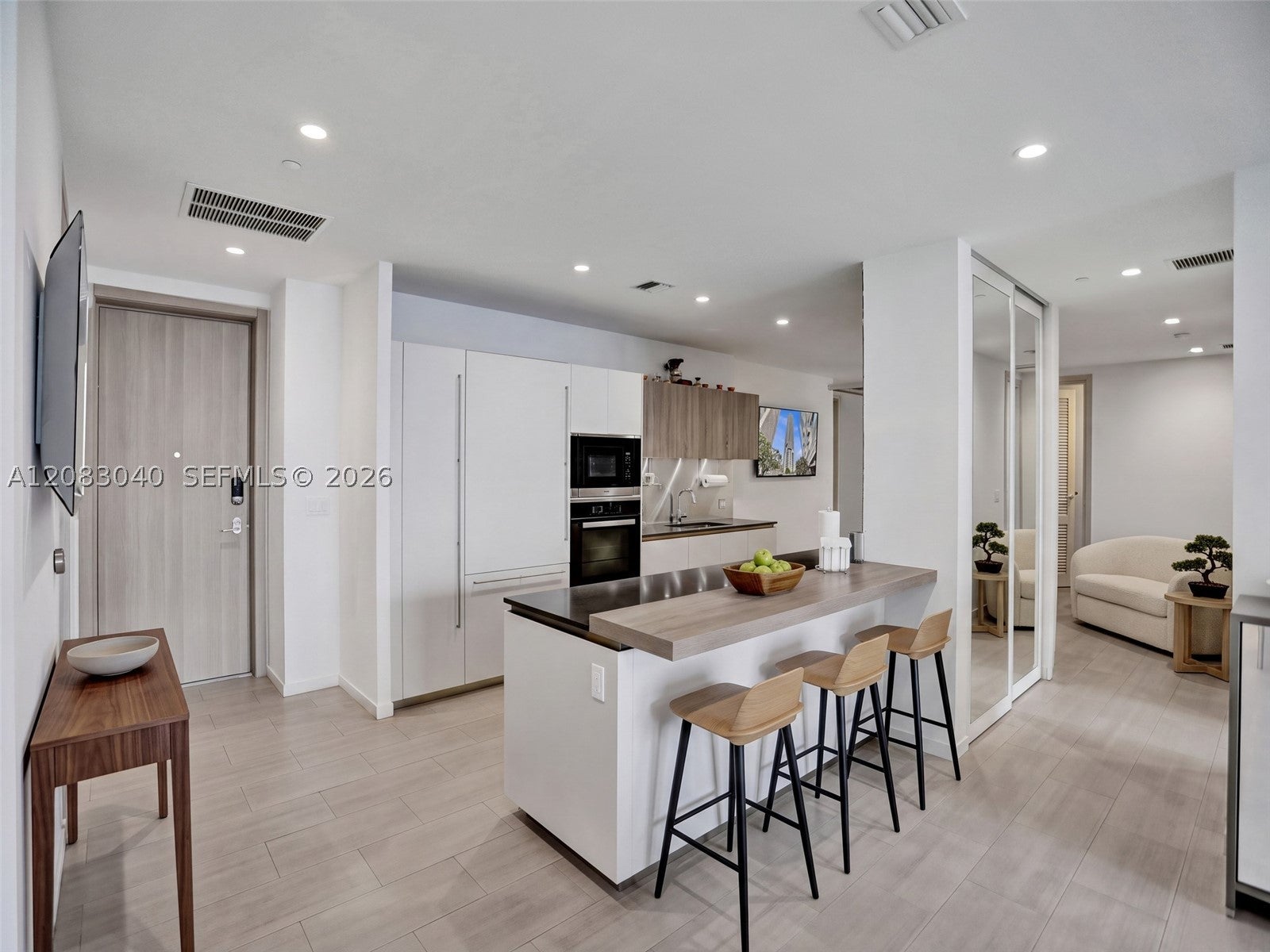 1000 Brickell Plz PH5103