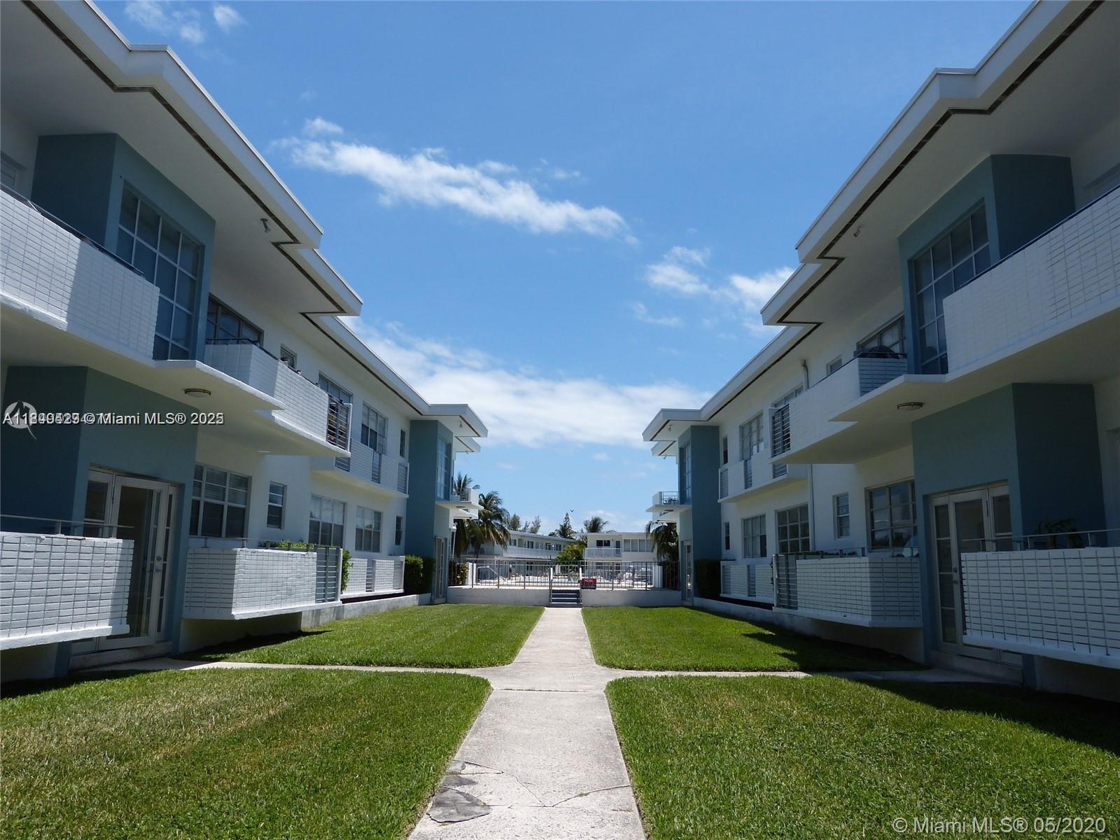 Large 2bedroom apartment with 2 full baths and high ceilings and lots of light. Stack Washer / dryer in the apartment. This complex is located on S Shore drive on a canal.