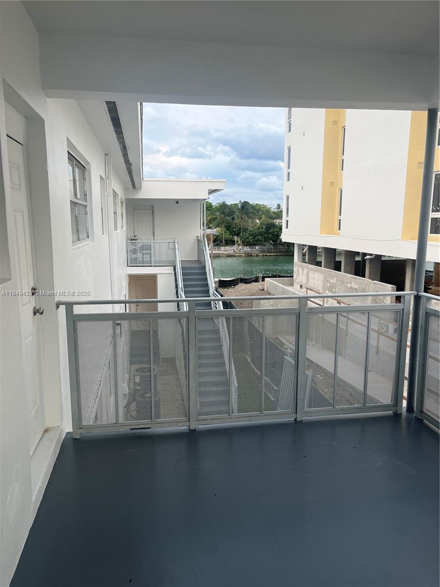 SOUTH SHORE YACHT AND GOL - Residential Lease