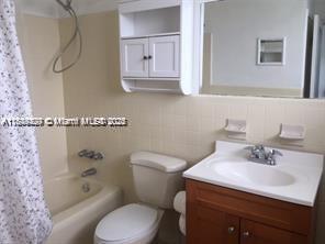 SOUTH SHORE YACHT AND GOL - Residential Lease