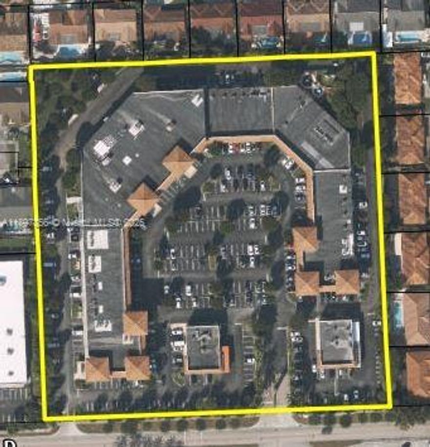 A professional office space is now available for rent. Conveniently located near public transportation, cafes, restaurants, and essential services, the office offers both comfort and accessibility. On-site or nearby parking options are available, adding to the ease for both clients and staff.