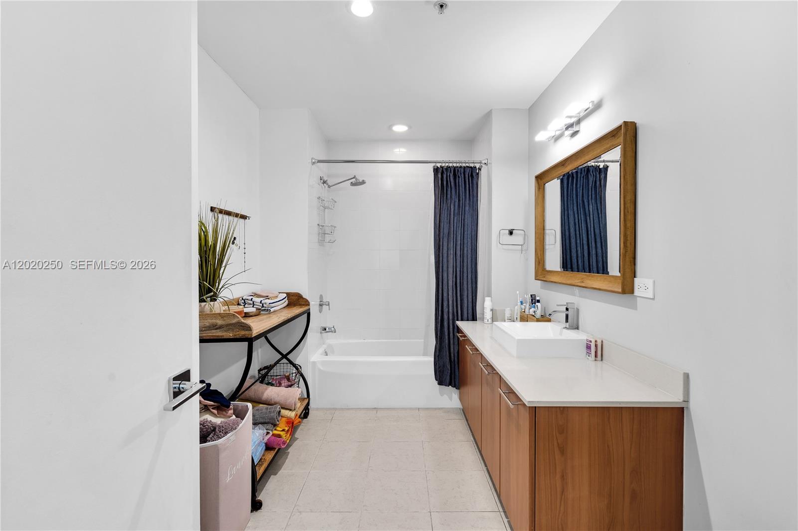 FOUR MIDTOWN MIAMI CONDO - Residential