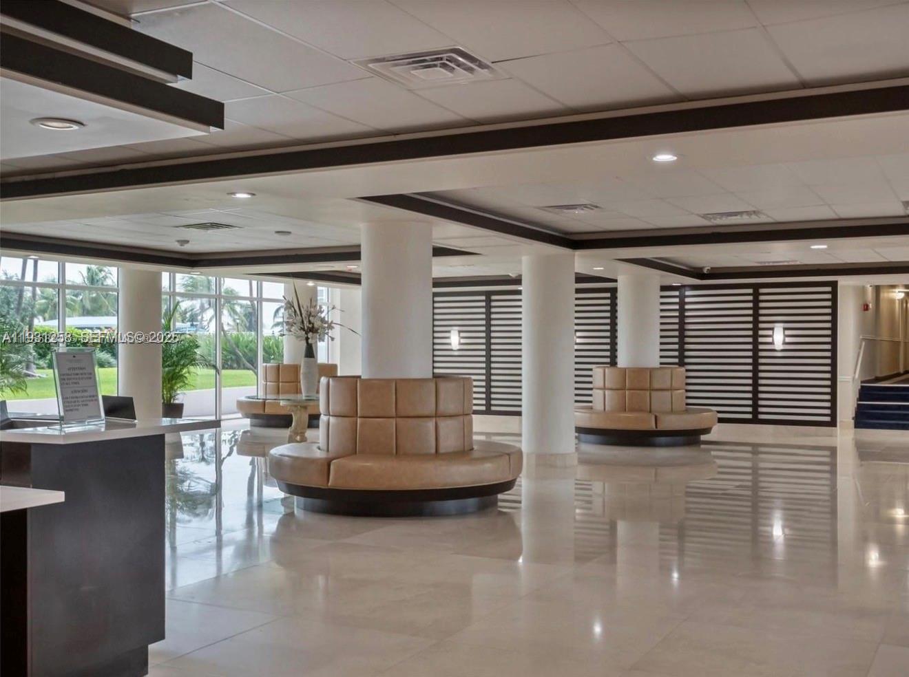 THE CARRIAGE CLUB NORTH C - Residential